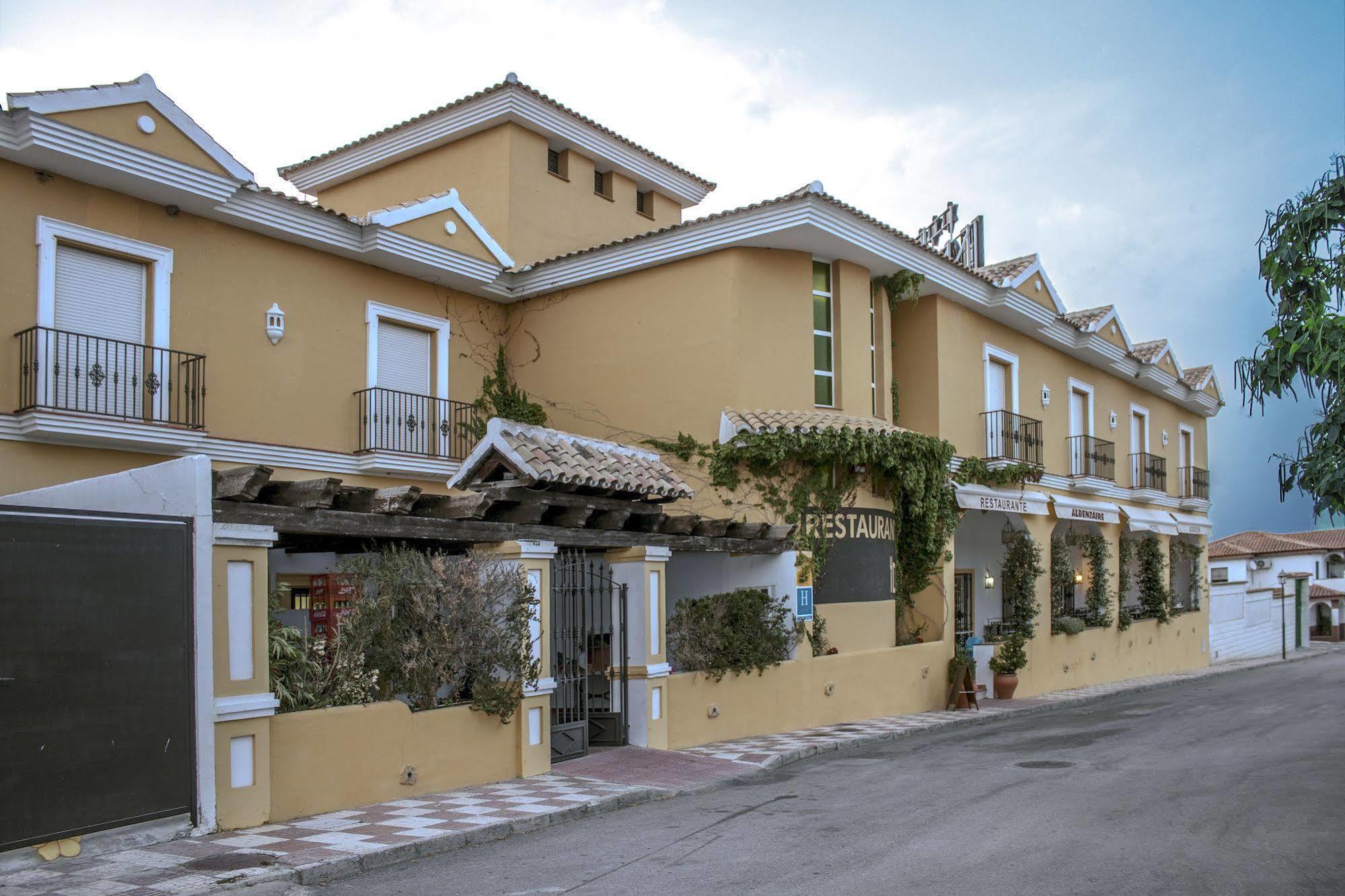Albenzaire Hotel Asador Fuensanta  Exteriér fotografie